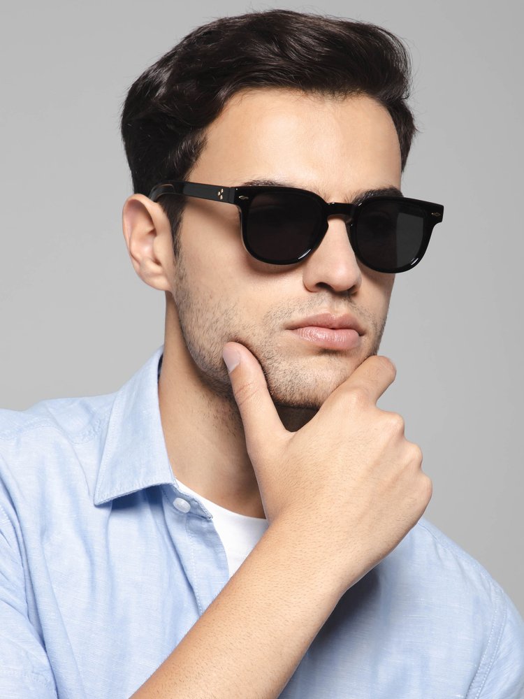 Black Bold Wayfarer Sunglasses
