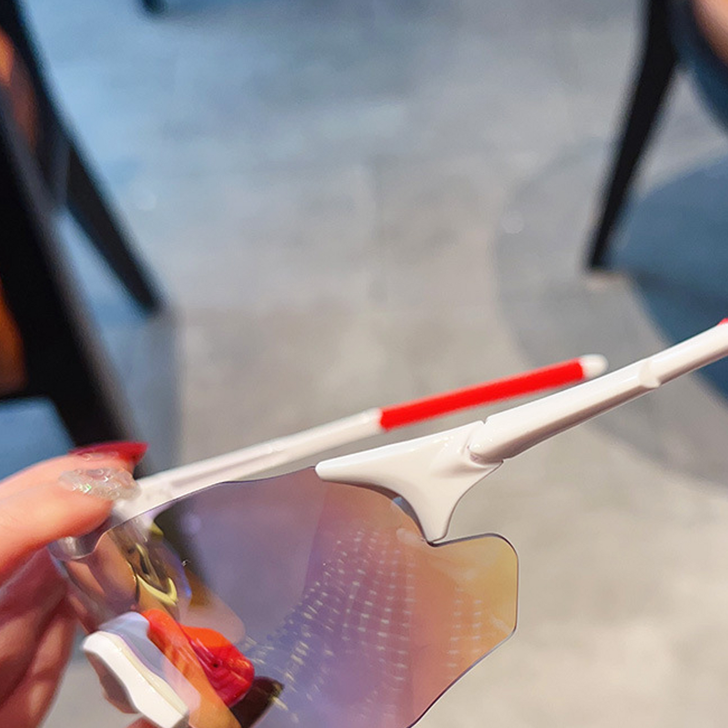 Photochromic Reflector Sports Sunglasses