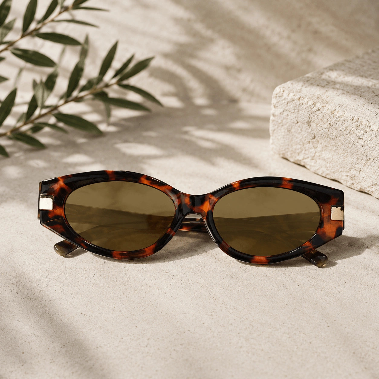 Brown Cateye Sunglasses for Women & Men ELS2026S022-BRN