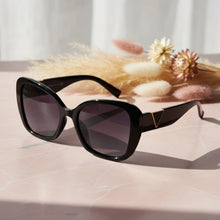 Candy | Stylish Black Cateye Sunglasses For Women