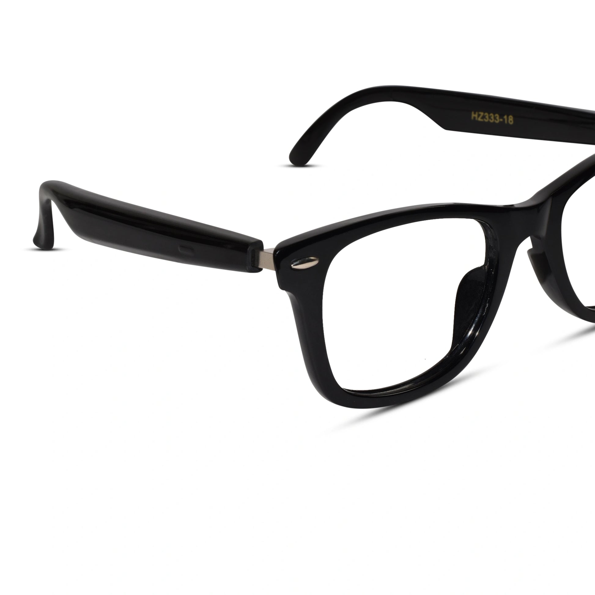 Side profile of Smart Photochromic Eyeglasses with sleek, modern eyeglass frames designed for men & women, blending style with comfort.