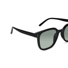 TropicTint | Green Tint Black Wayfarer Sunglasses For Men & Women