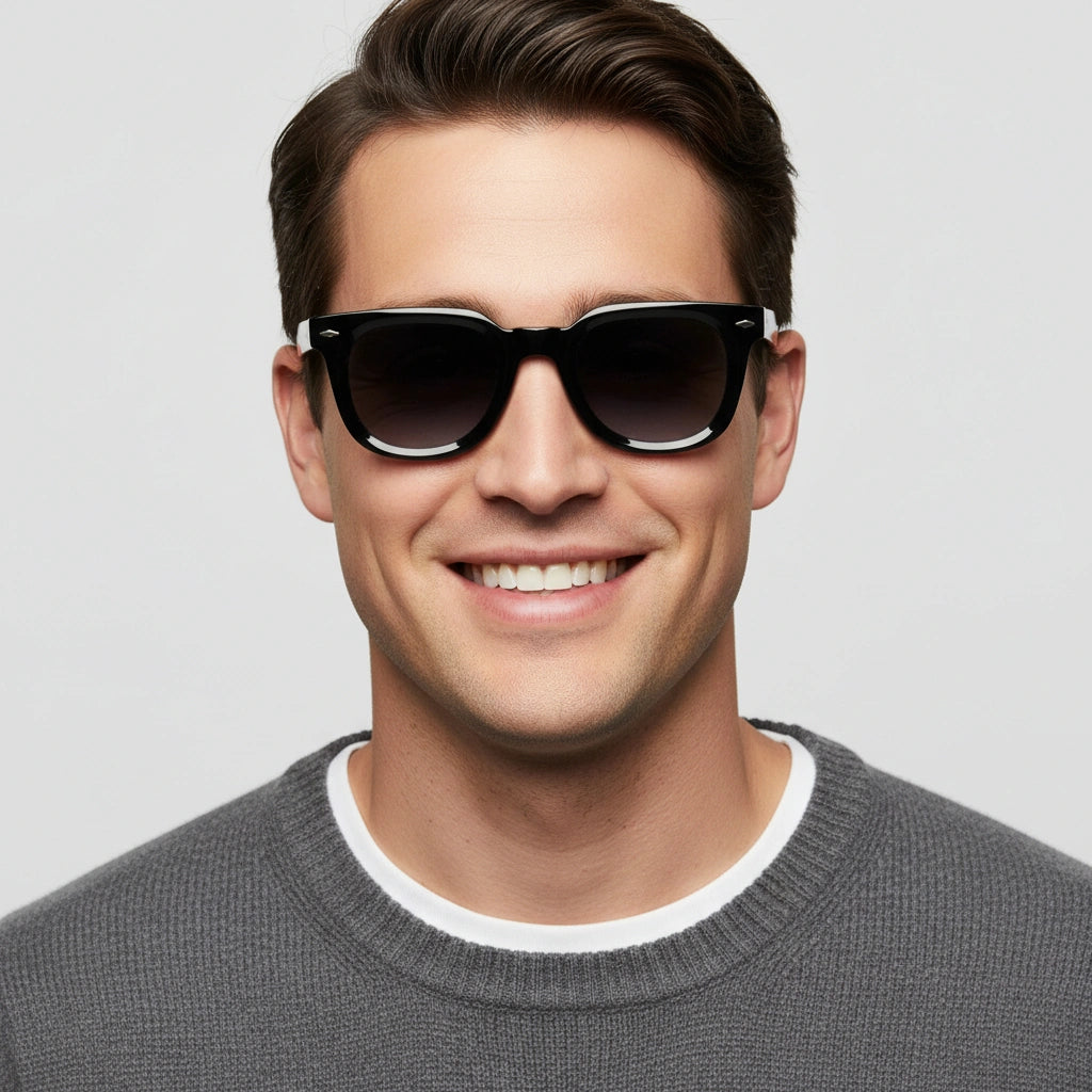Wayfarer Black Sunglasses for Unisex LKS6508-BLK