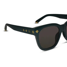SunDrip | BOLD Green Designer Sunglasses For Women